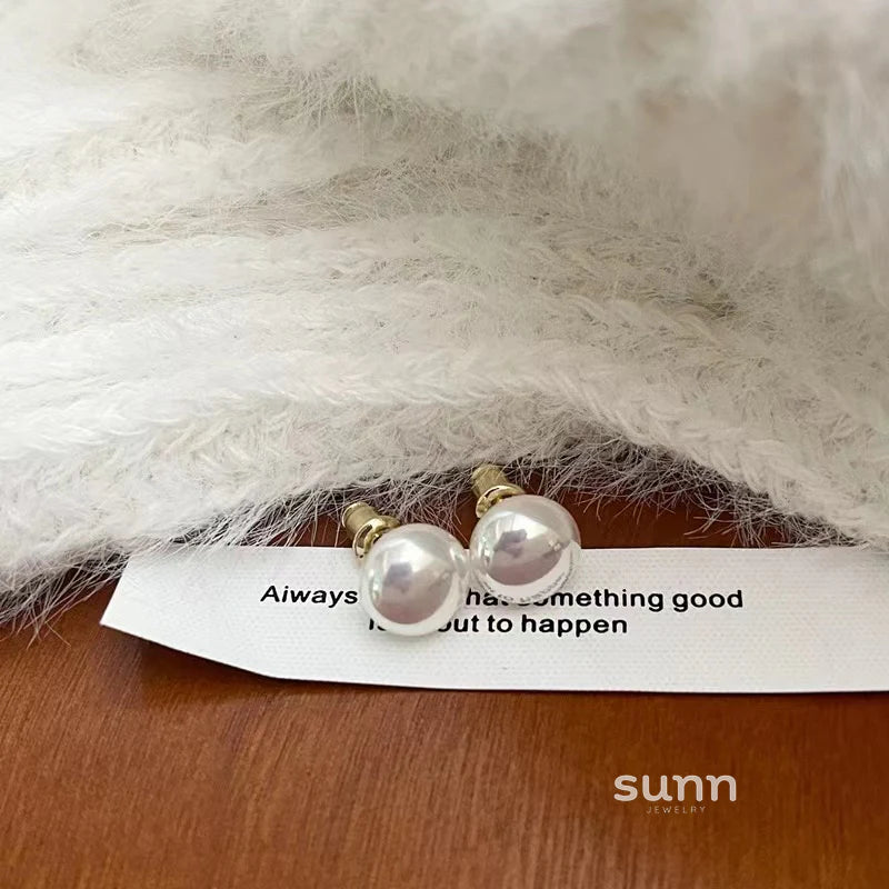 Mason Elegant Mabe Pearl Studs