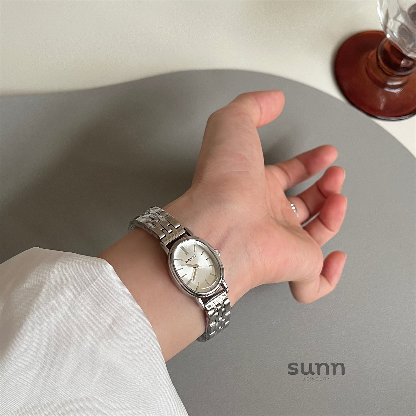 Mason Vintage Oval Watch [O1YC4EW9]