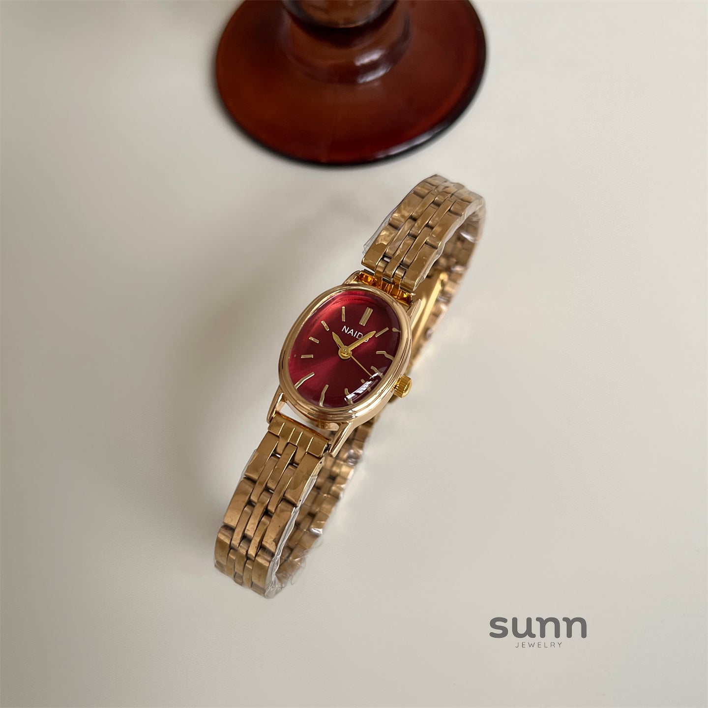 Mason Vintage Oval Watch [KV3YG2G4]