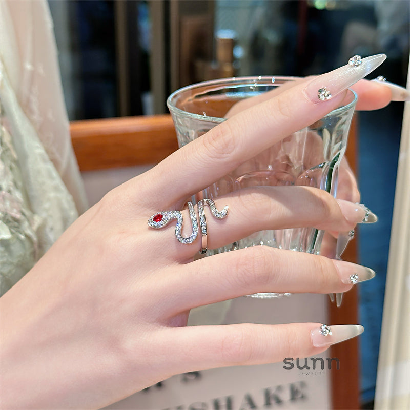 Matilyn Ruby Serpent Ring [QQUM5ZA9]