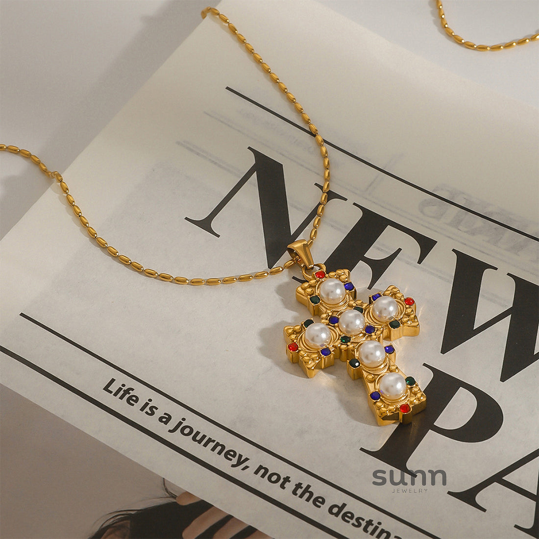 Mattie Beaded Cross Necklace [I9NXA6KE]