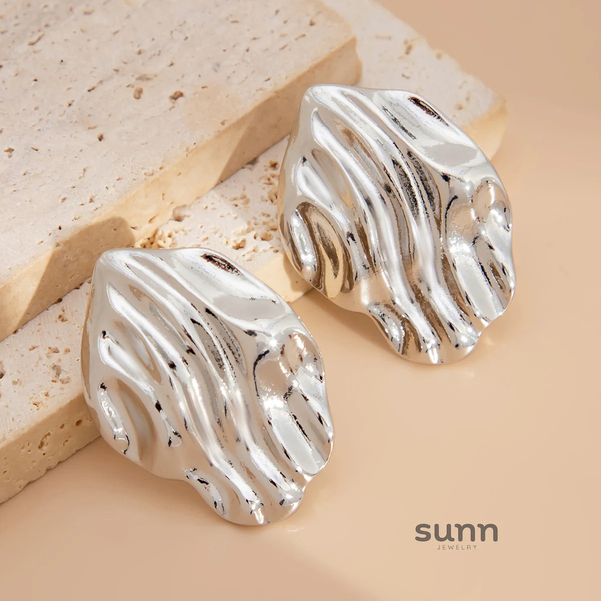 Mattilyn Molten Wave Studs