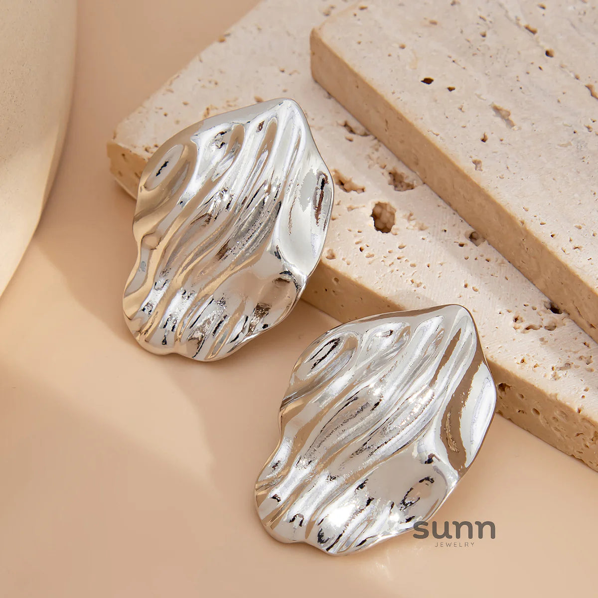 Mattilyn Molten Wave Studs