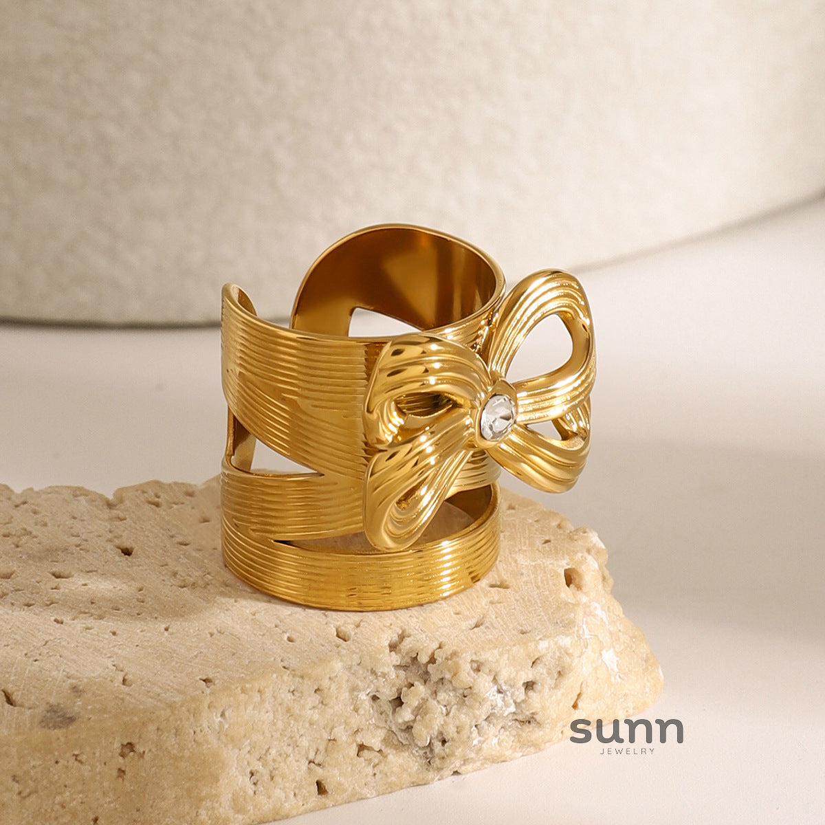 Maureen Diamond Bow Ring [6ANNE290]