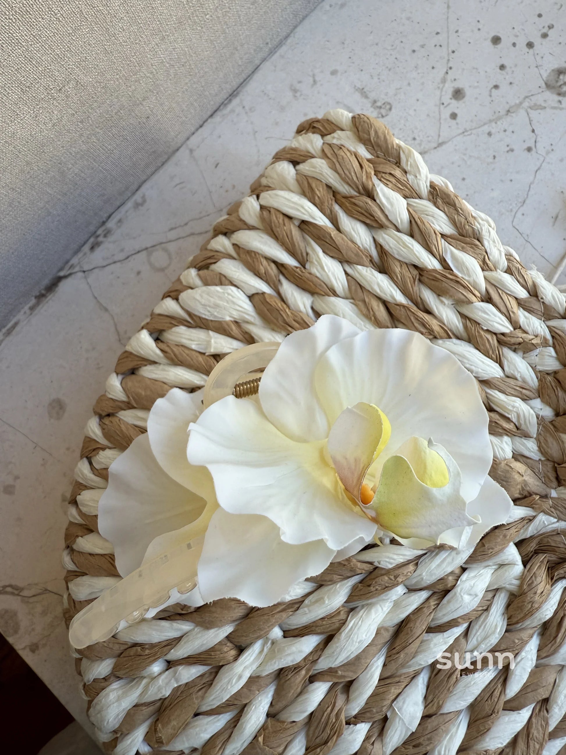 Maxwell Bloom Claw Clip