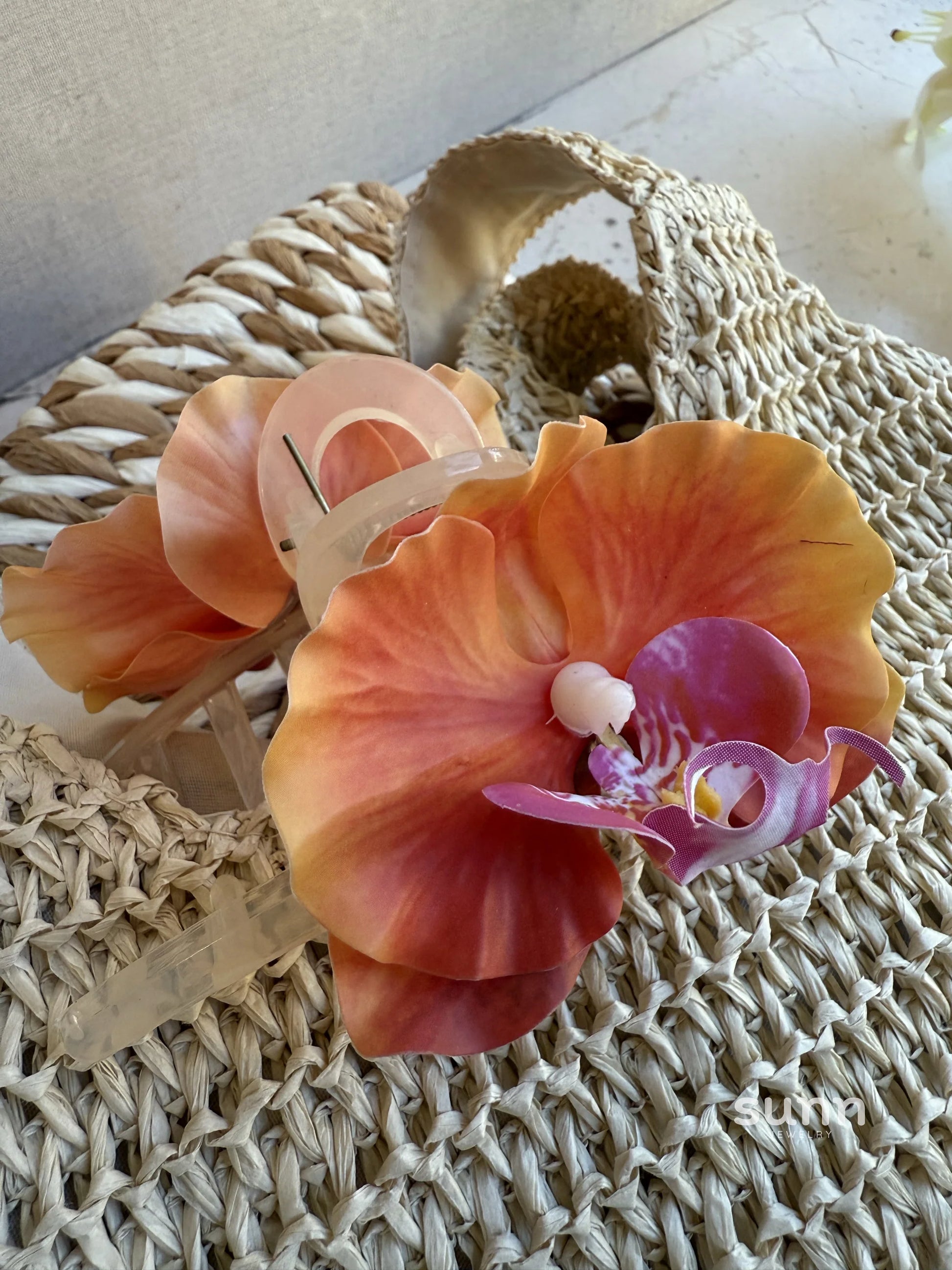 Maxwell Bloom Claw Clip