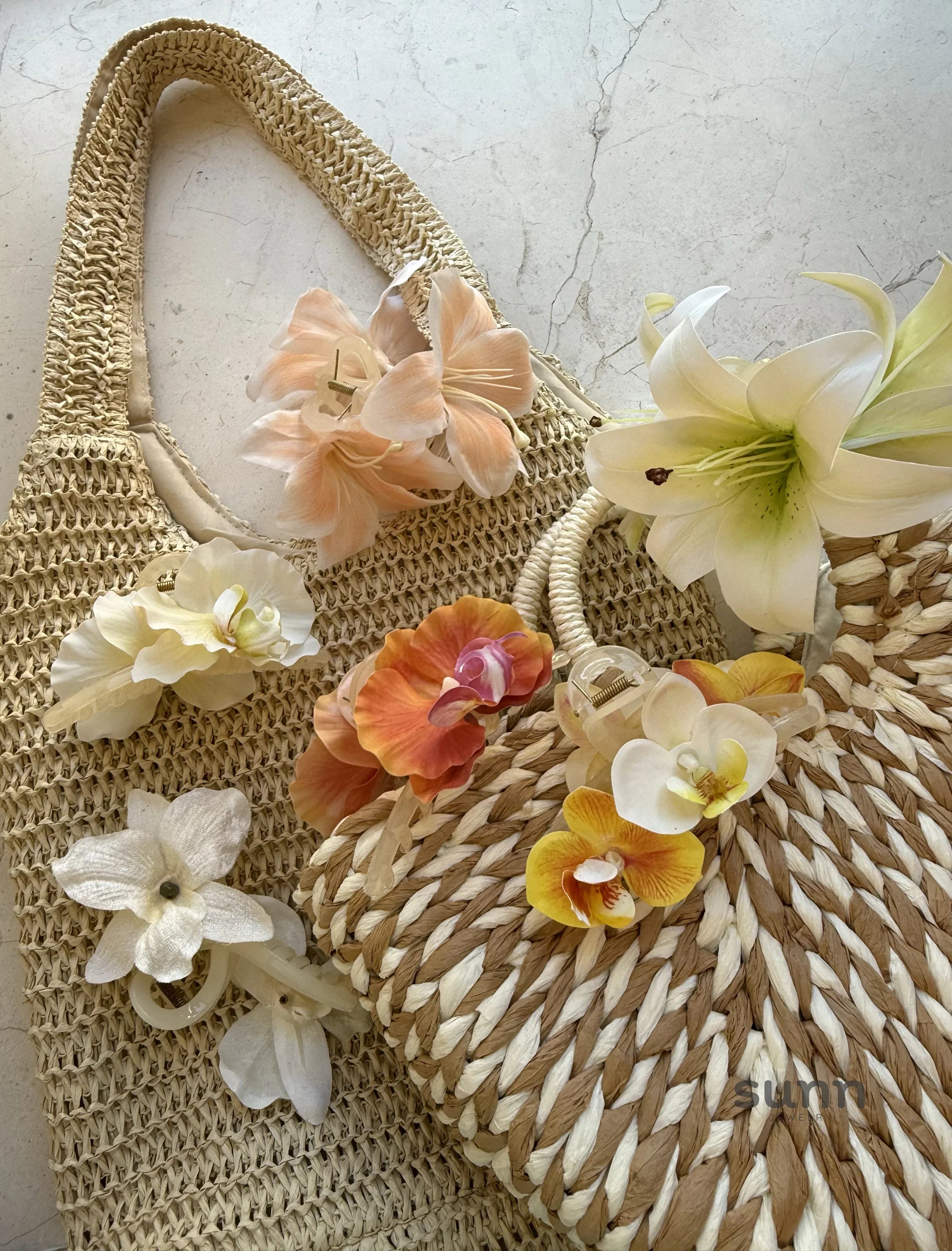 Maxwell Bloom Claw Clip