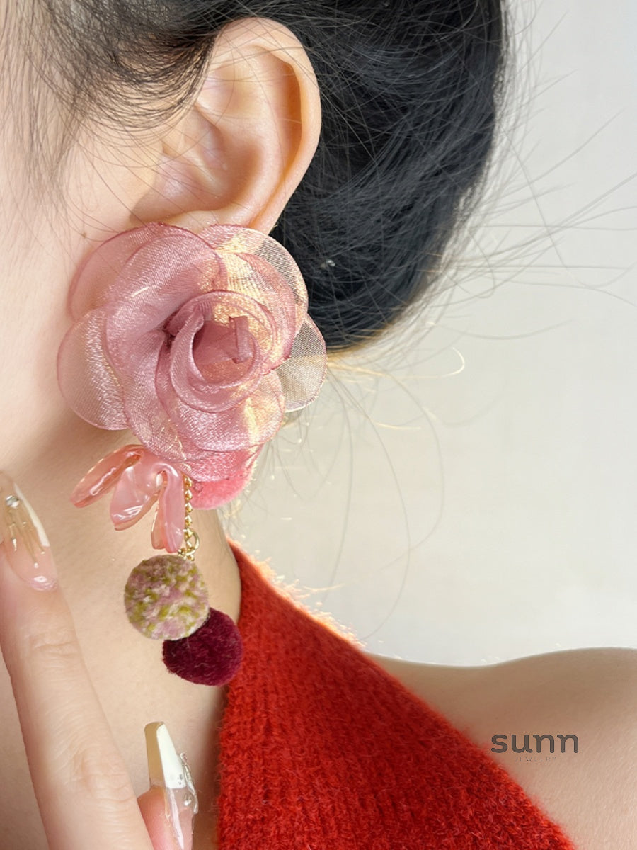 Maya Sheer Floral Pearl Earrings [OQQL8TM5]