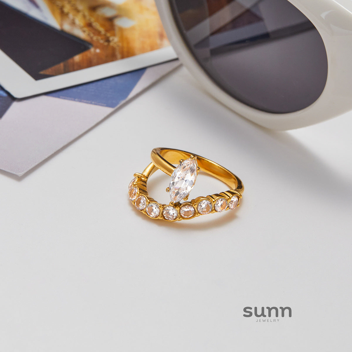 Mayah Zircon Crossover Ring [V4OLVIMH]