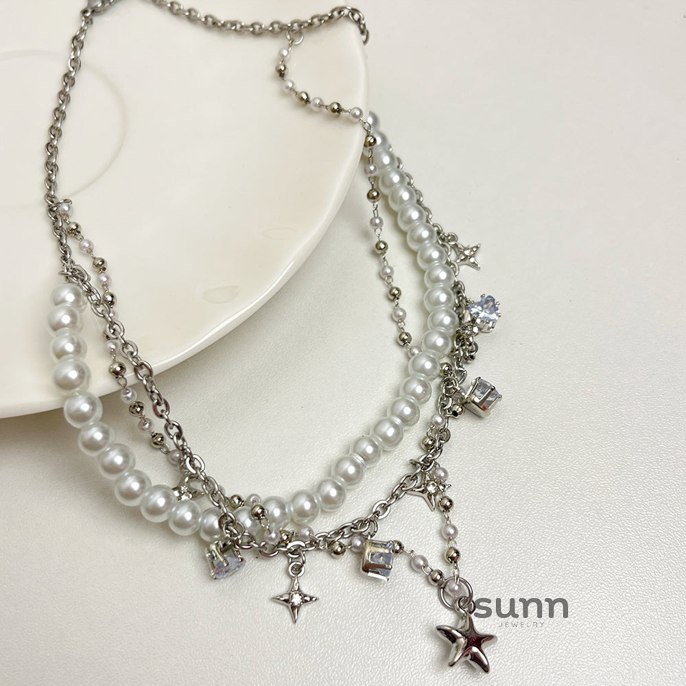 Mayar Star Layered Pearl Choker [S1OLE34B]