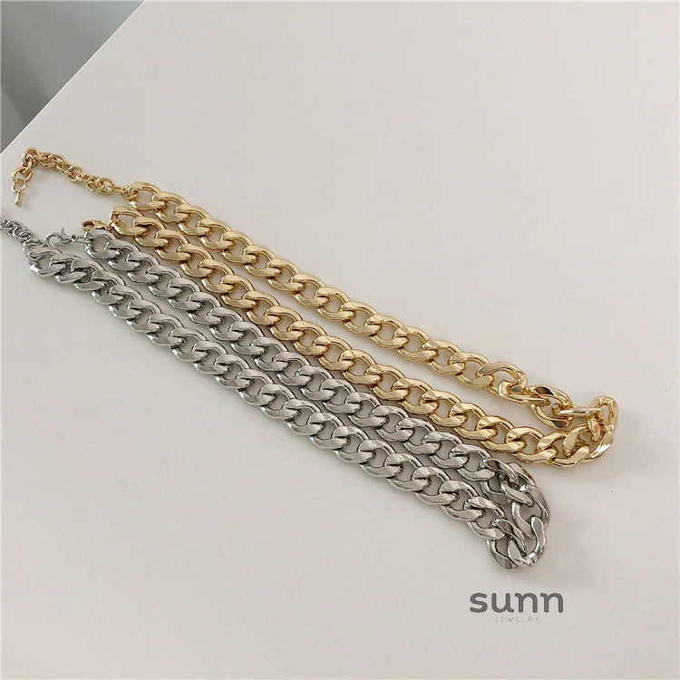 Maybelle Chunky Twist Chain Necklace
