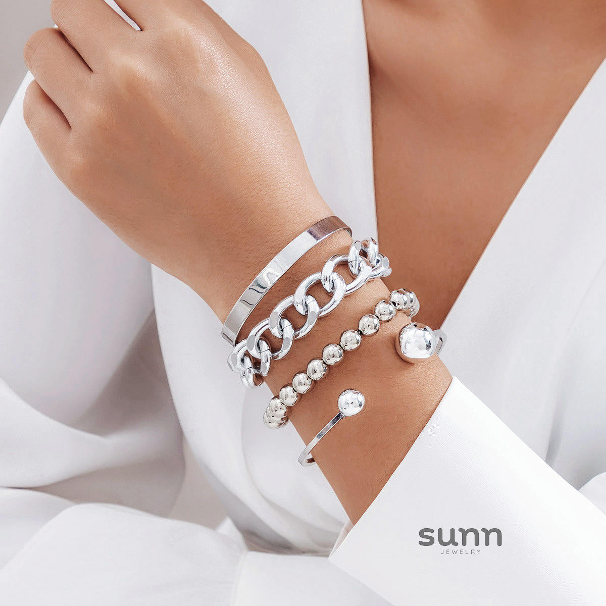 Maycee Cyberpunk Bracelet Set [9NYAS1BZ]