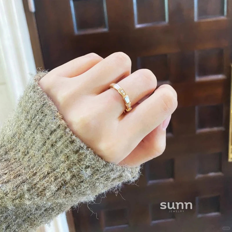 Maylie Serpent Coil Ring