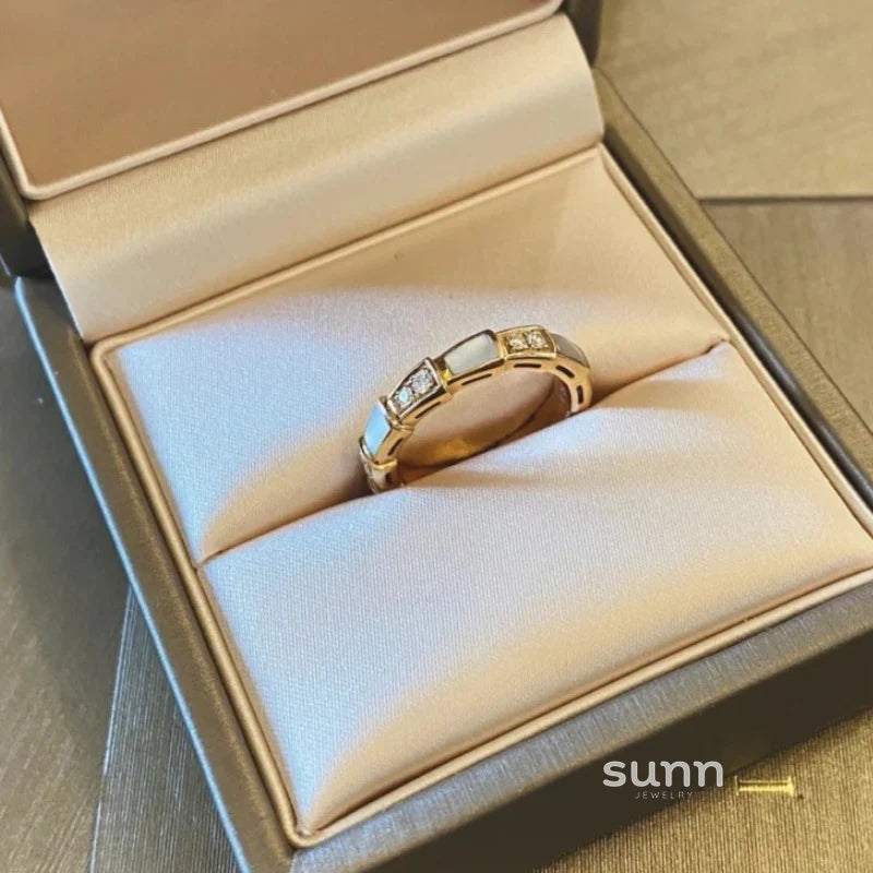 Maylie Serpent Coil Ring