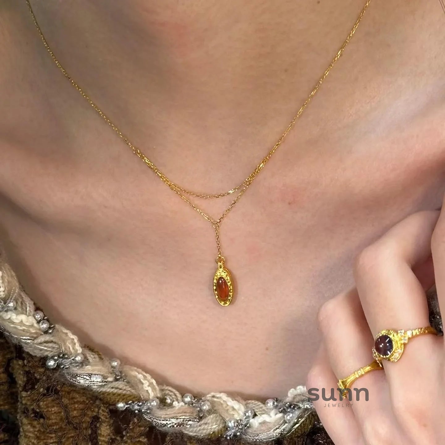 Mayte Caramel Star Layered Necklace