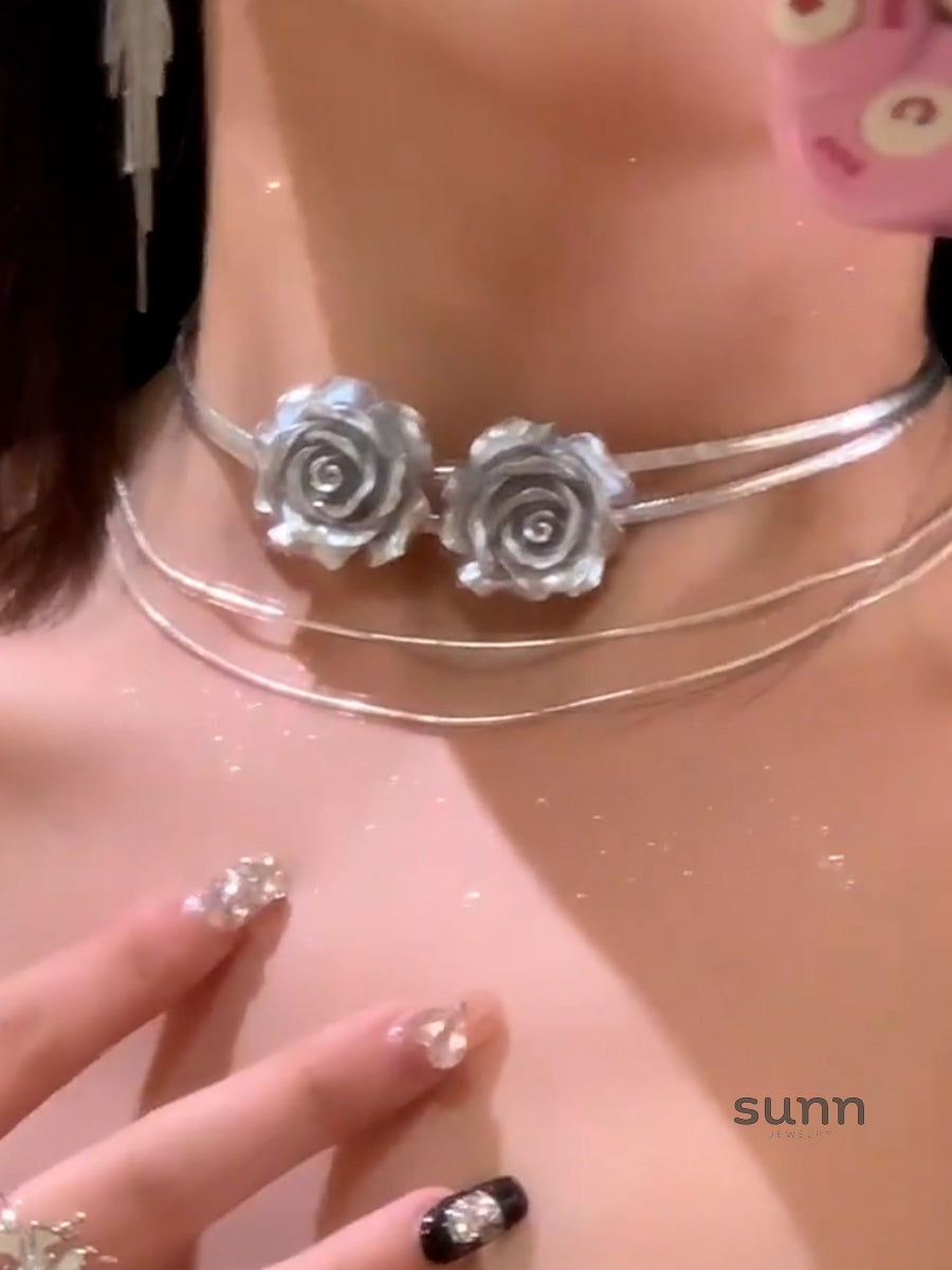 Mazikeen Silver Rose Choker [3BIP9GRE]