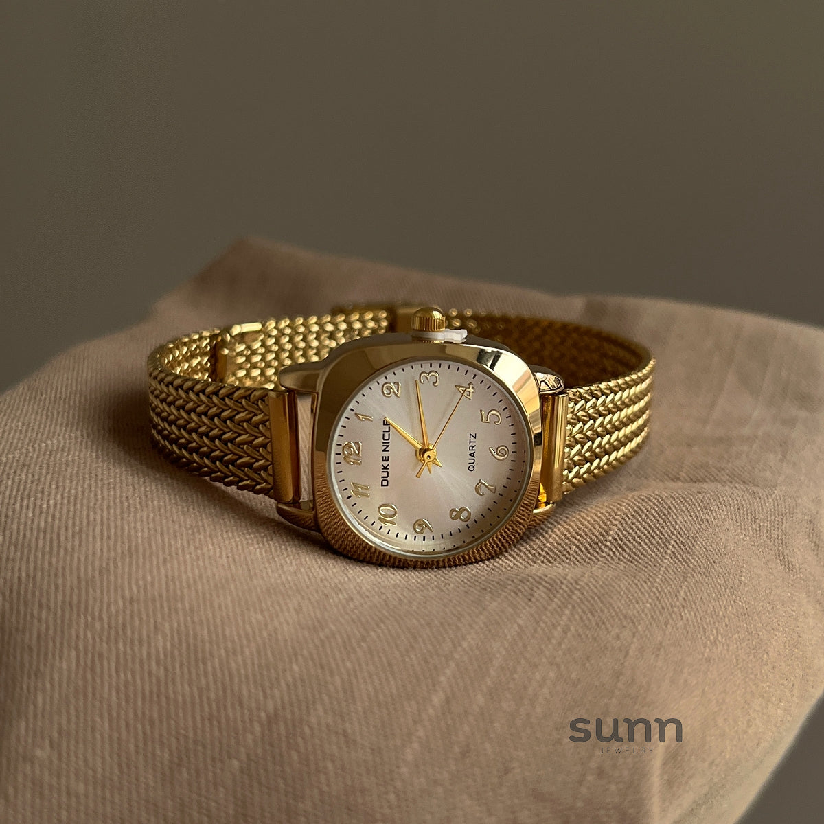 Mckenzi Vintage Square Mesh Watch [JKSK3QE4]