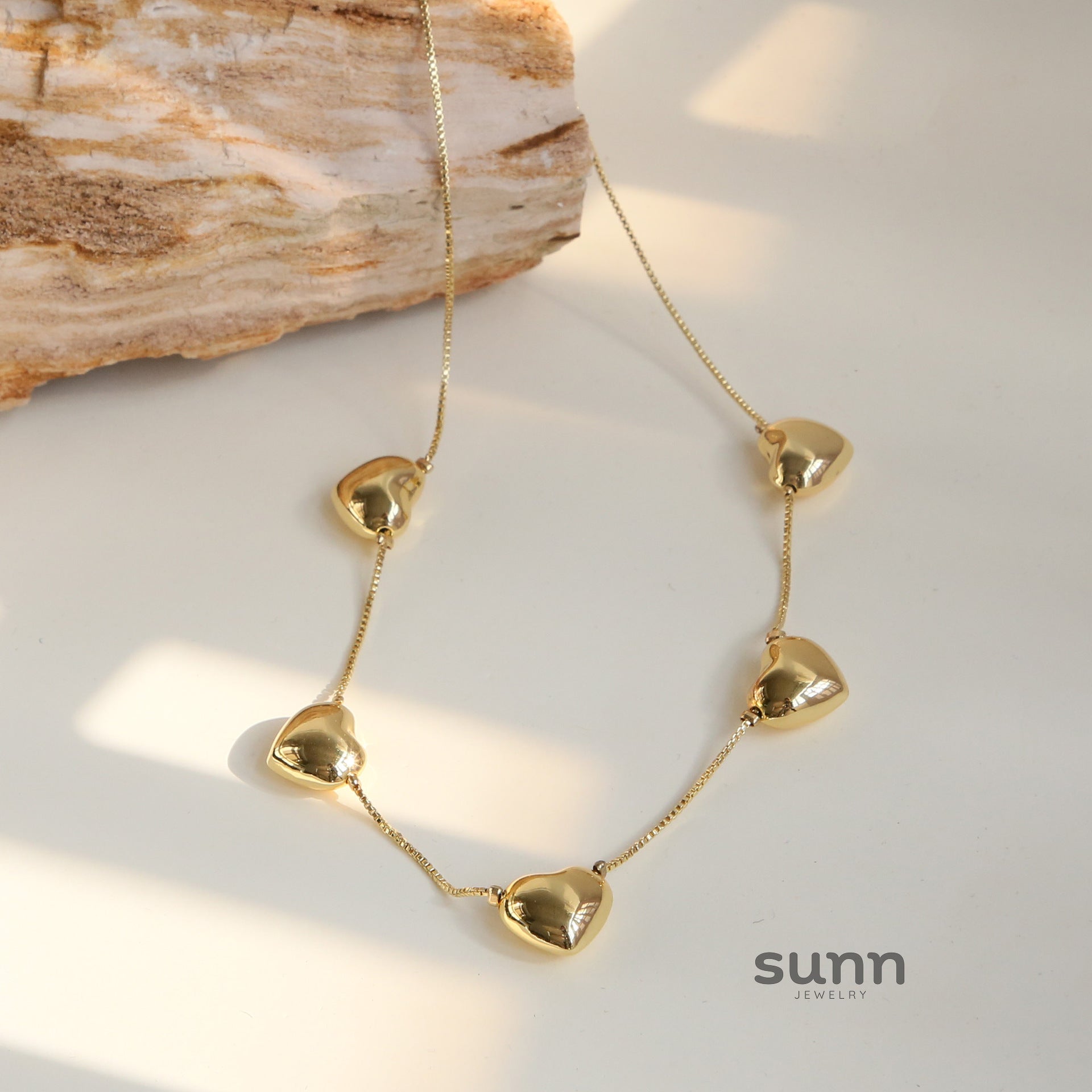 Mckynzie Brass Heart Pendant Necklace [JOL3A4T1]