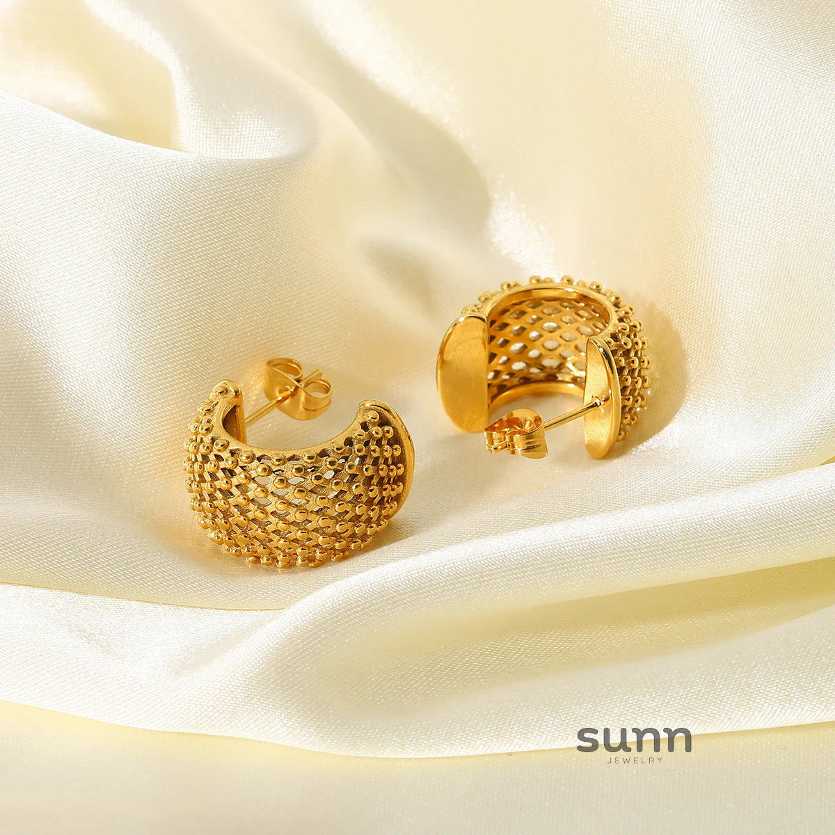Meadow Gold Grid Stud Earrings