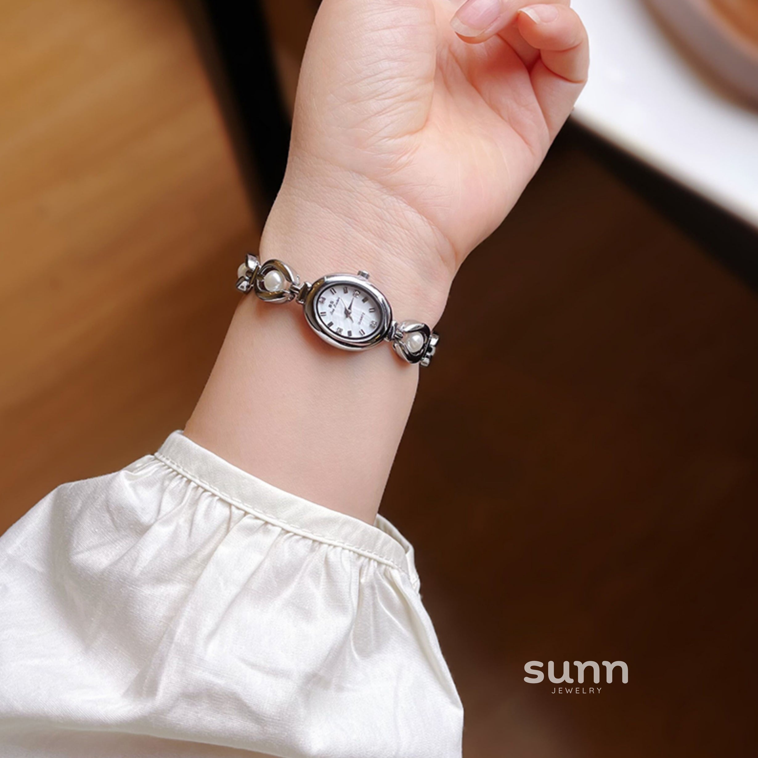 Mecca Pearl Bracelet Watch [U2YUT3YG]