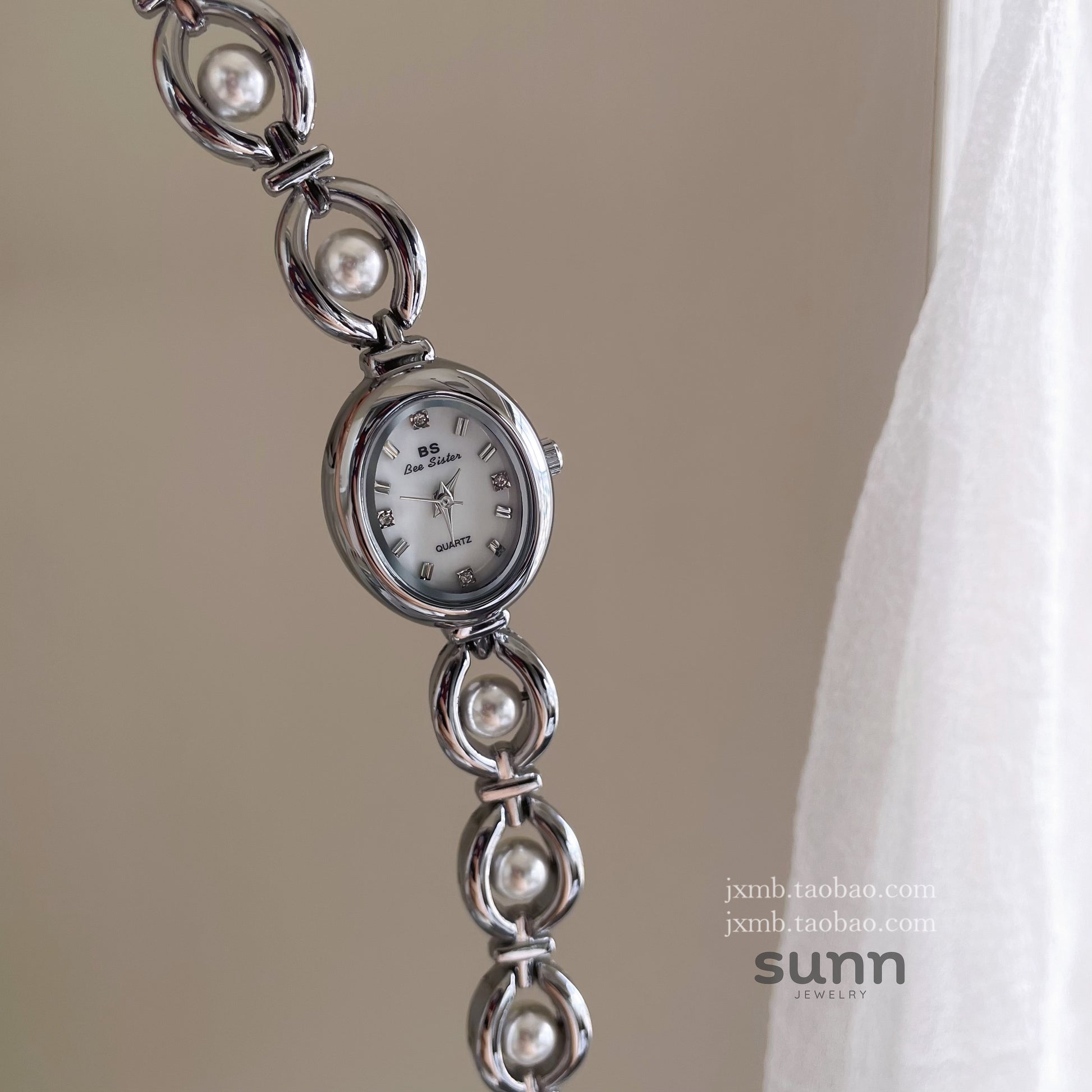 Mecca Pearl Bracelet Watch [WZ12HNAD]