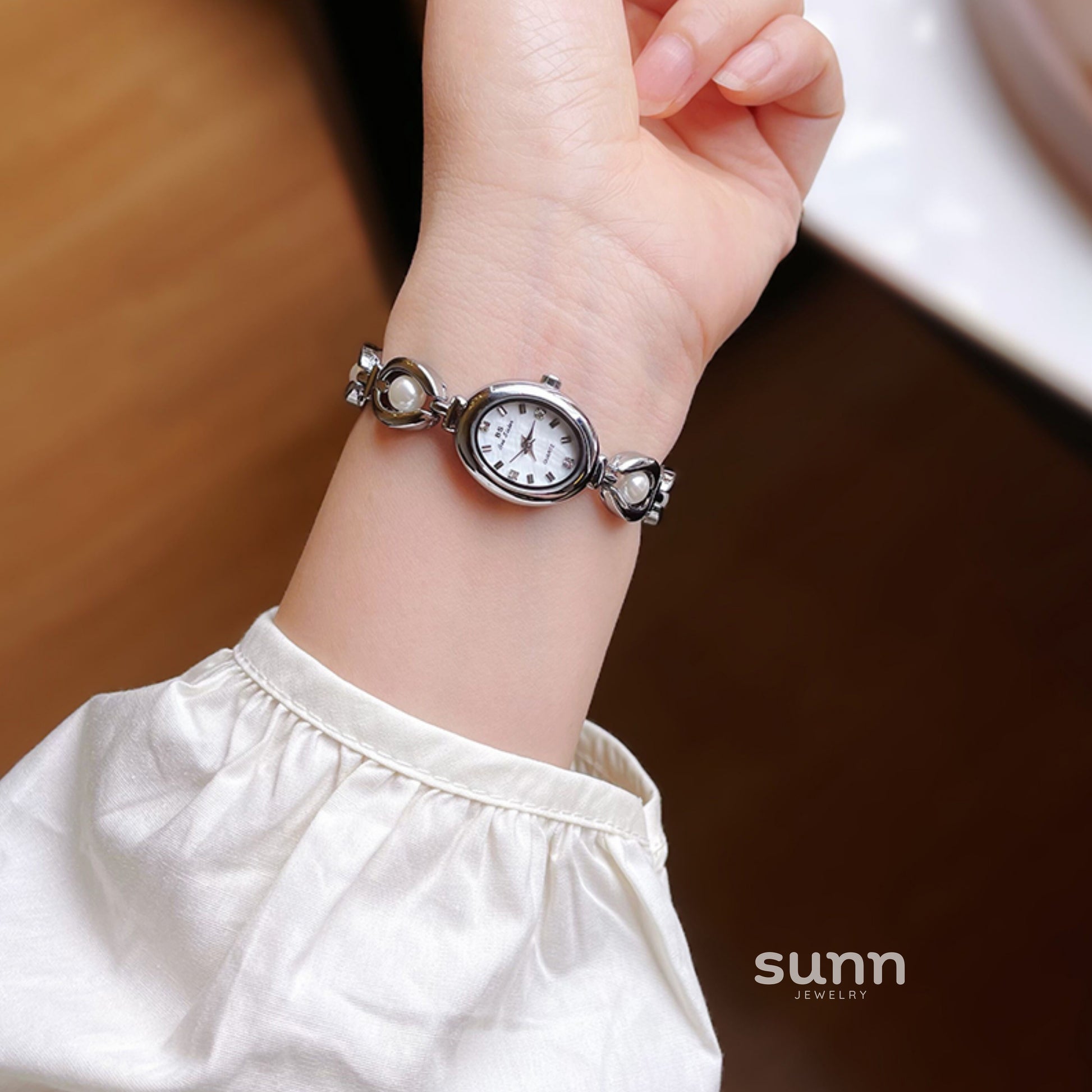Mecca Pearl Bracelet Watch [Y5TU8TE5]