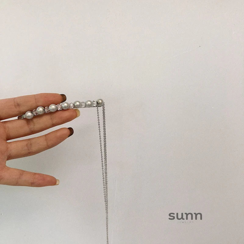 Meela Pearl Cascade Hair Clip