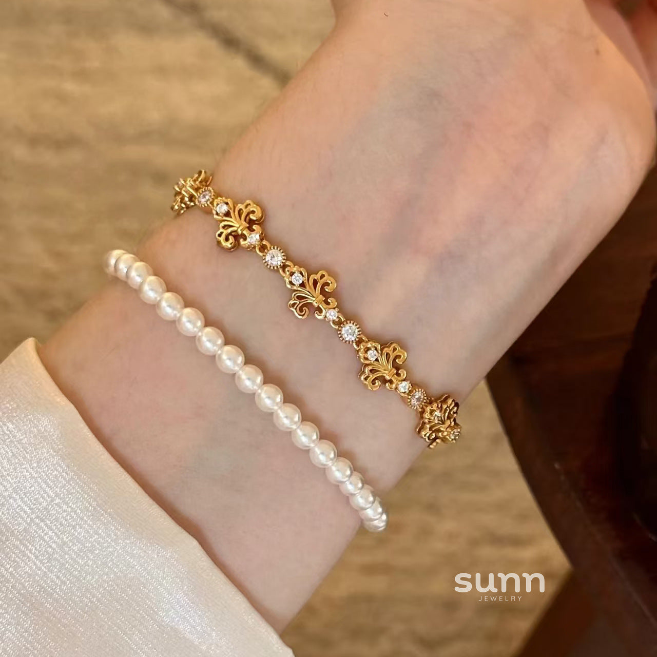 Meena Iris Zircon Bracelet [GNBL7V4E]