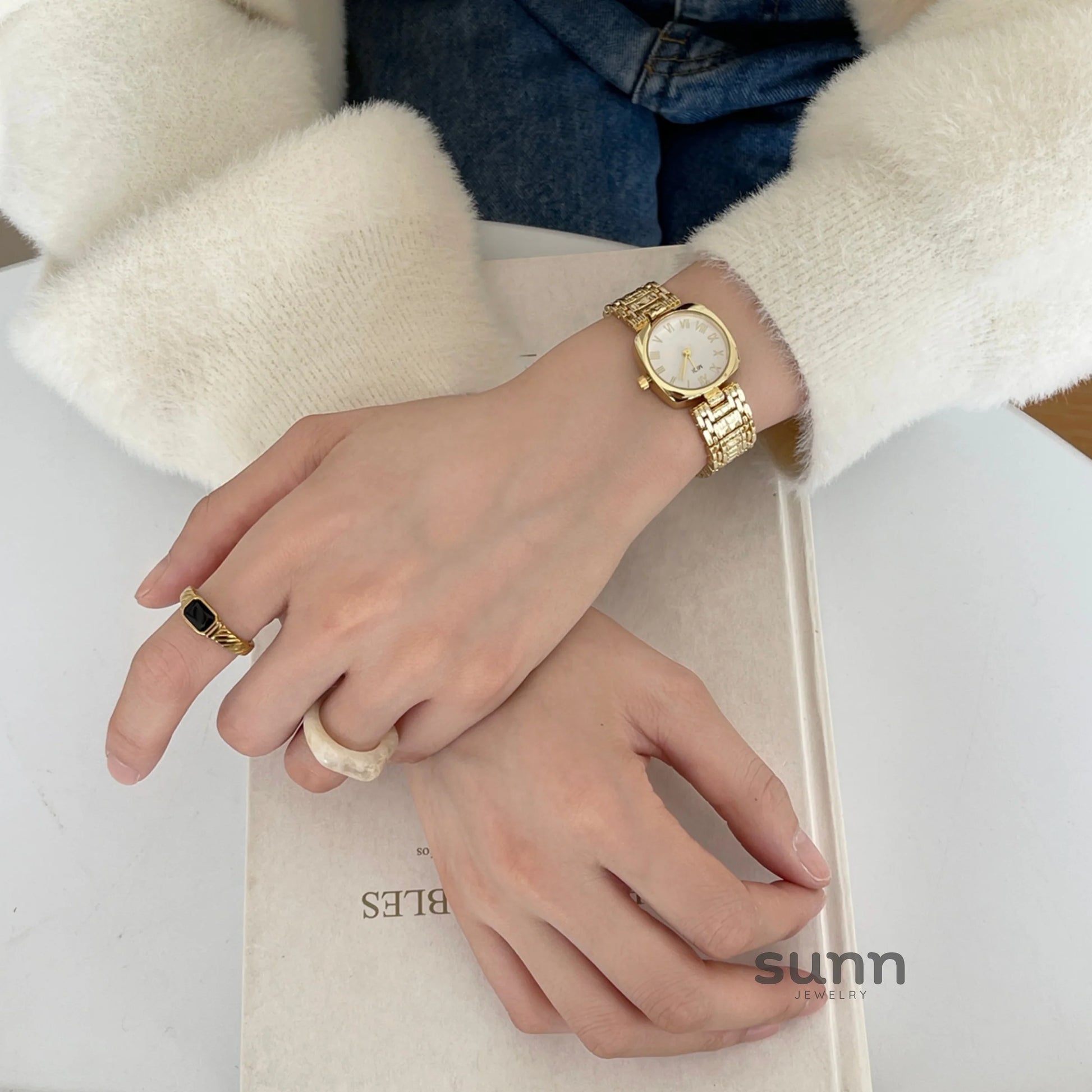 Meena Retro Square Watch