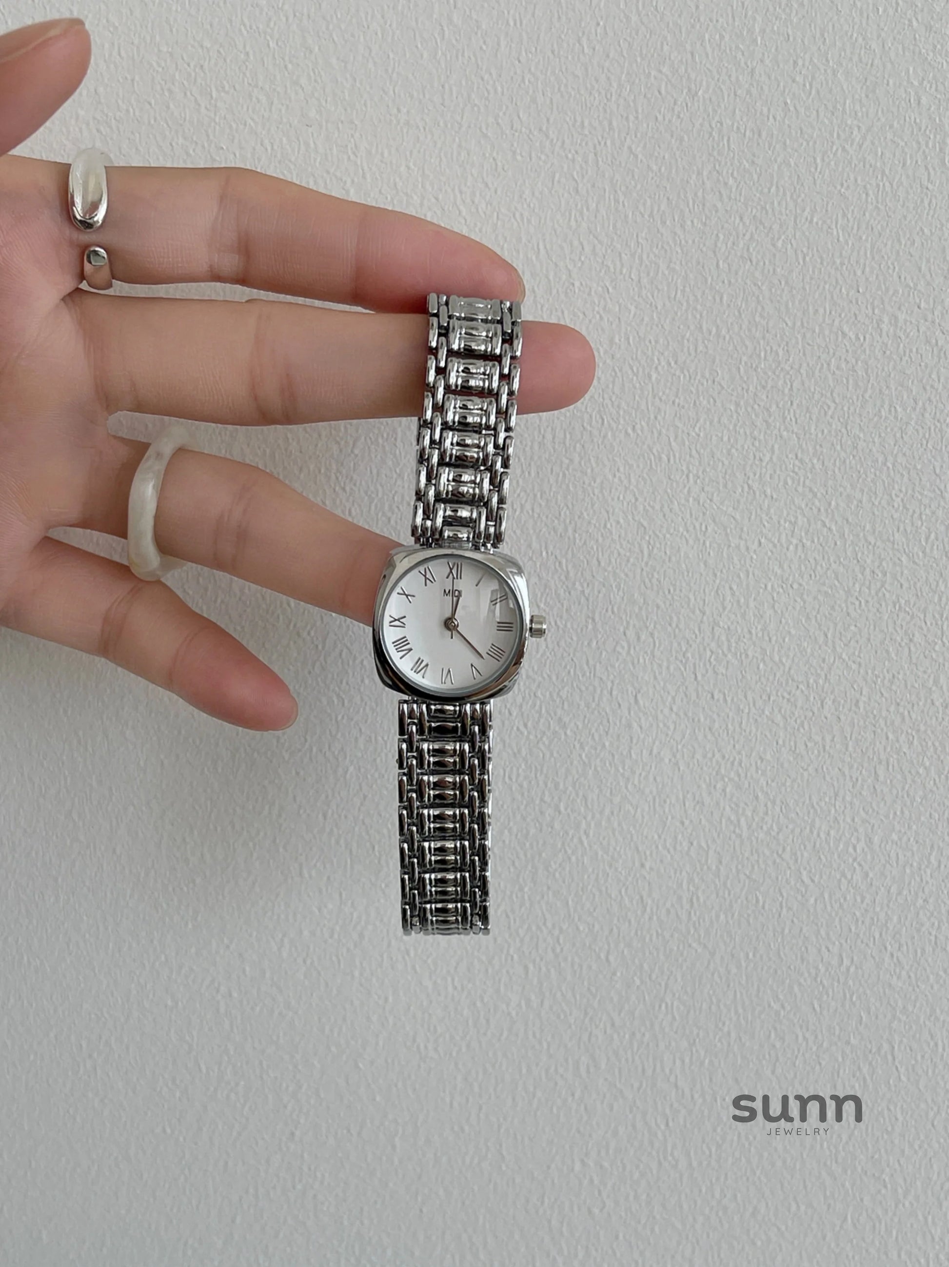 Meena Retro Square Watch