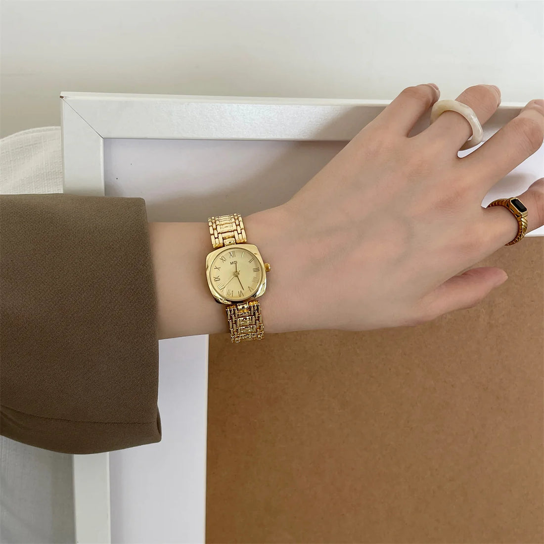 Meena Retro Square Watch