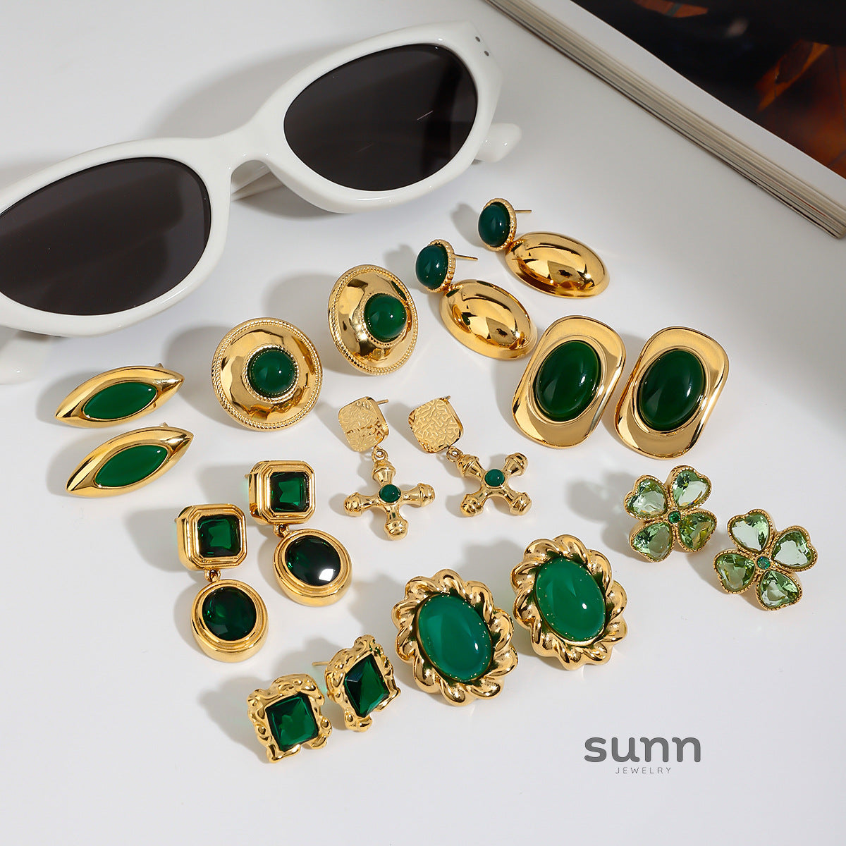 Meera Agate Stud Earrings [HVCLXZXO]