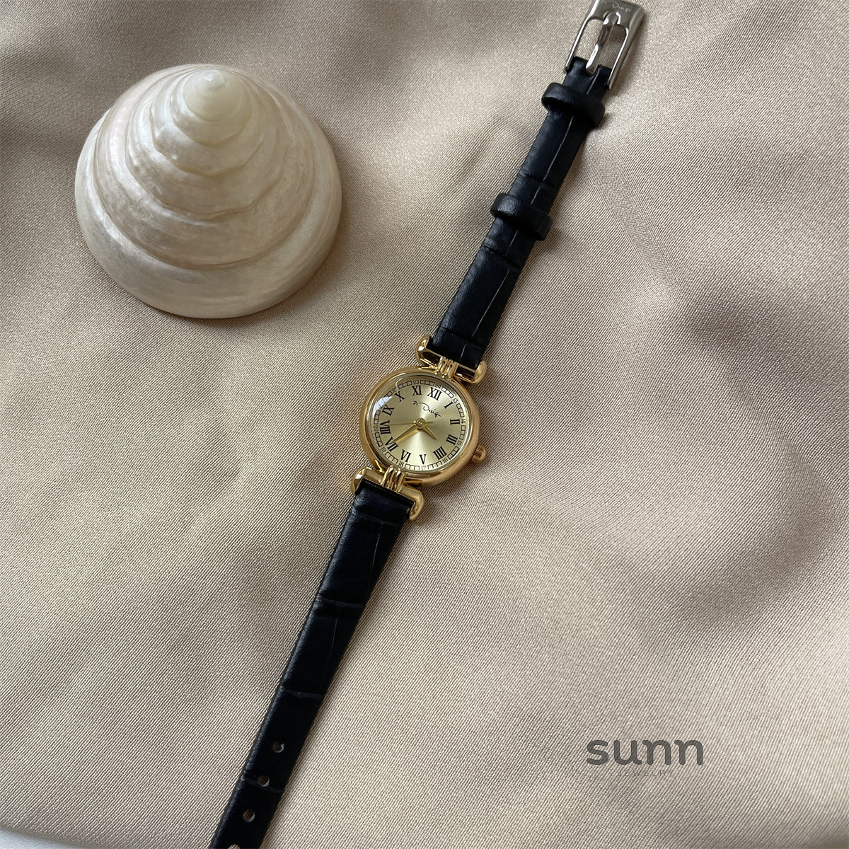 Meera Petite Quartz Watch [7DIKG6EN]