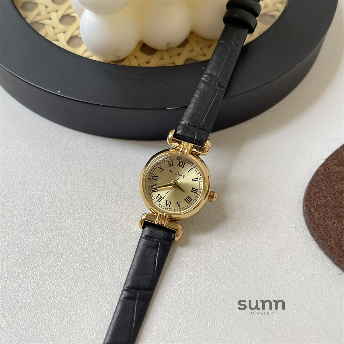 Meera Petite Quartz Watch [IPWPCNPG]