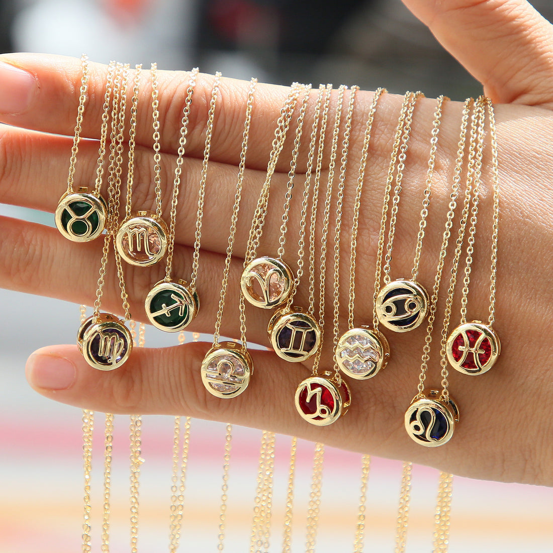 Meher Celestial Zodiac Necklace [71ZM0GOH]