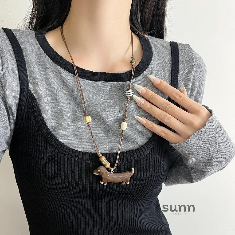 Meira Dachshund Sweater Necklace [EGJYIA6T]