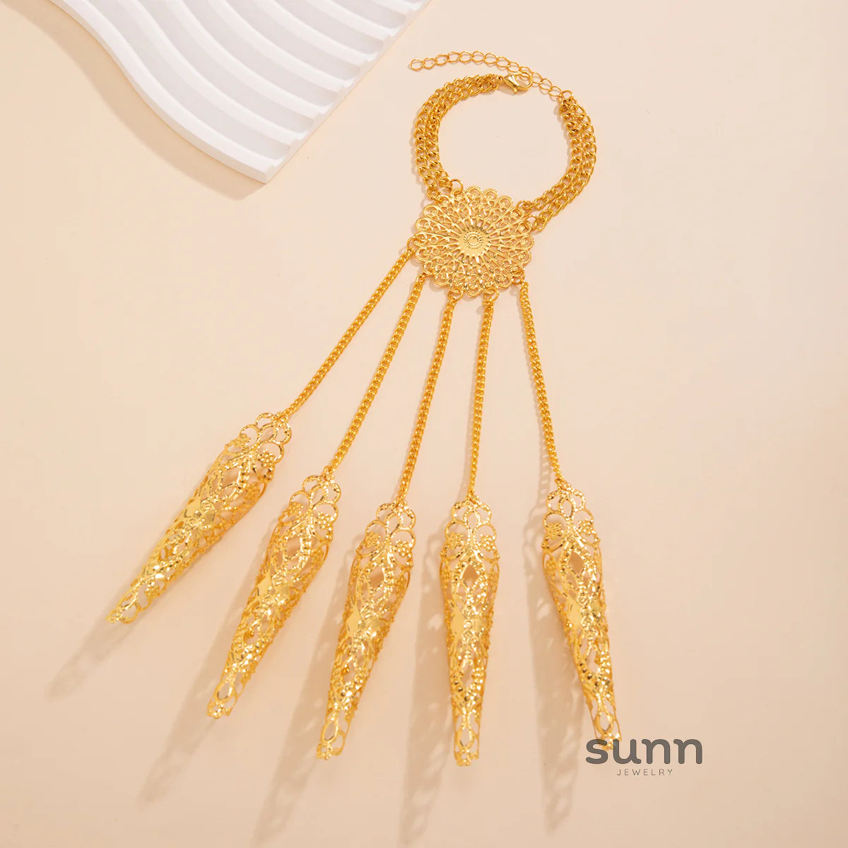 Meklit Hollow Hand Chain