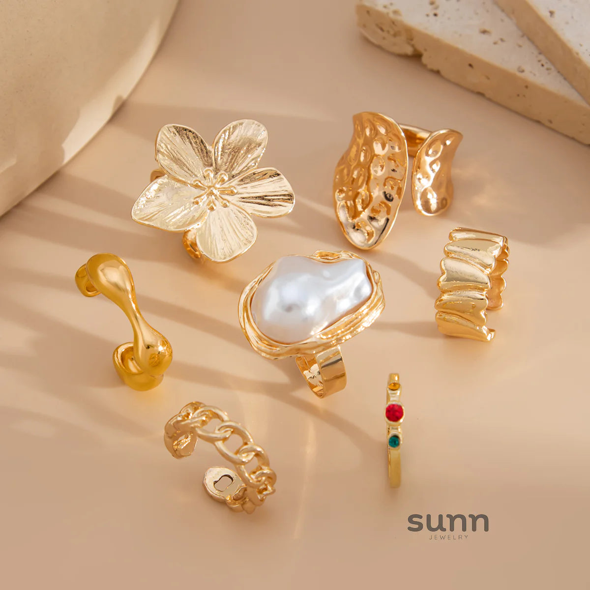 Melah Irregular Floral Ring Set