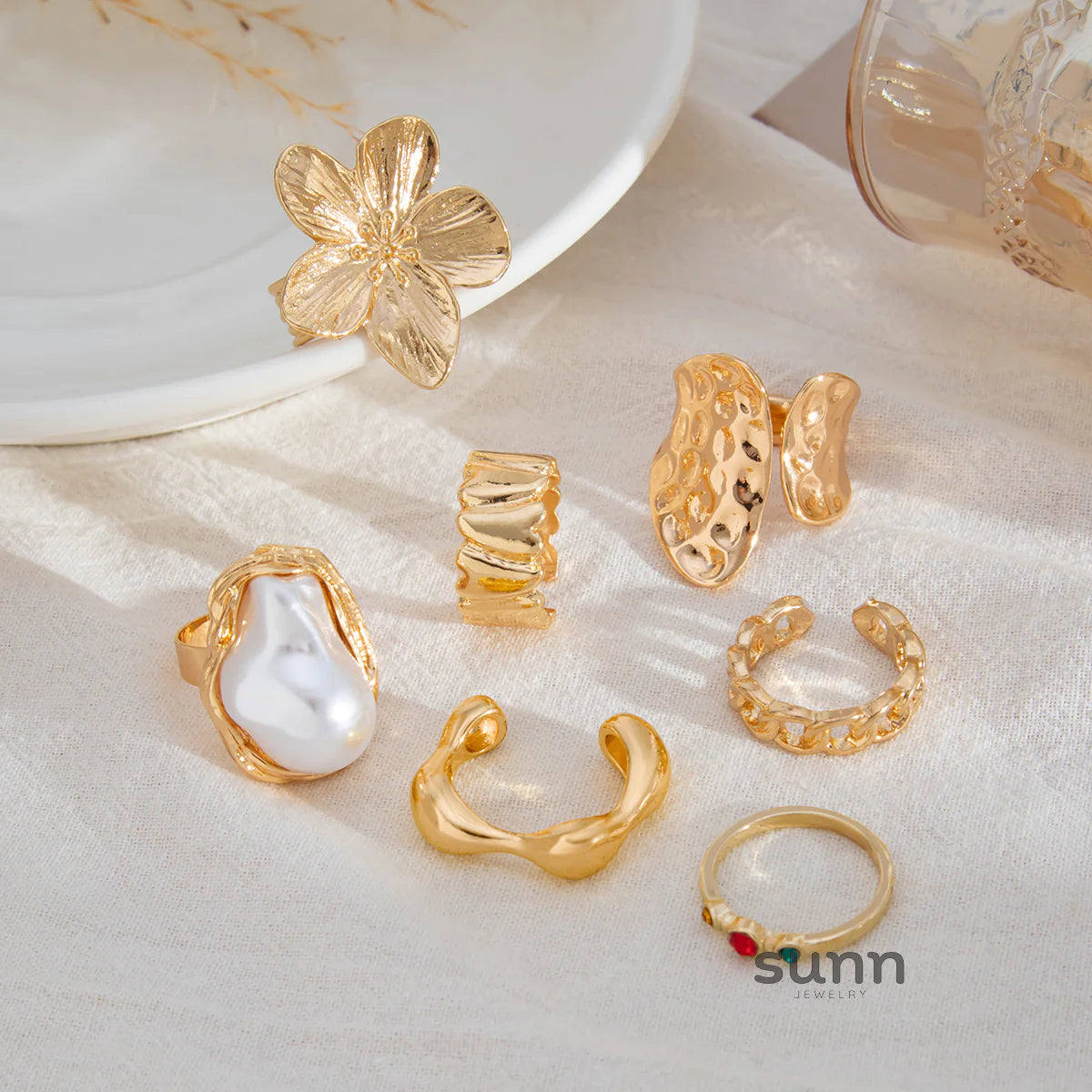 Melah Irregular Floral Ring Set