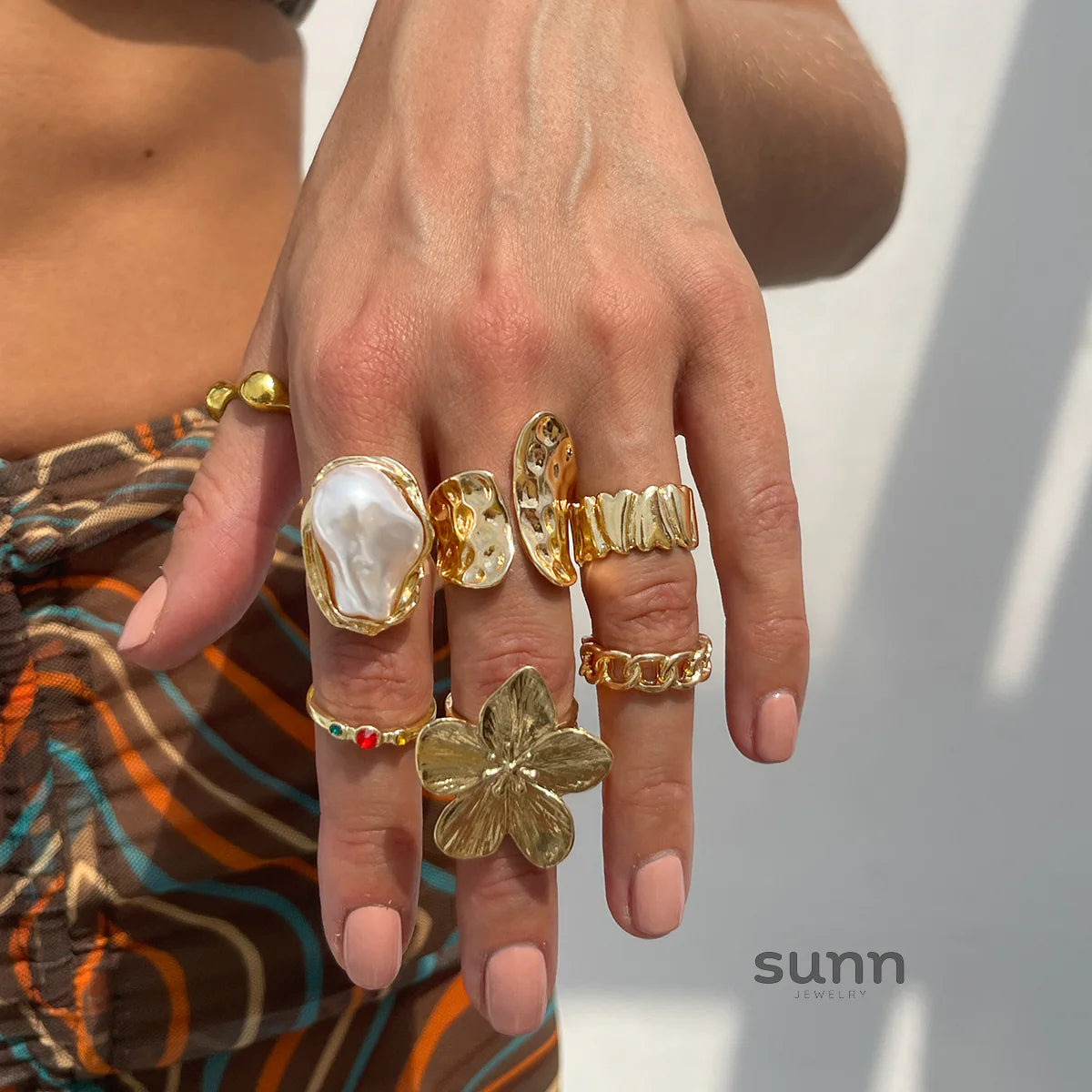 Melah Irregular Floral Ring Set