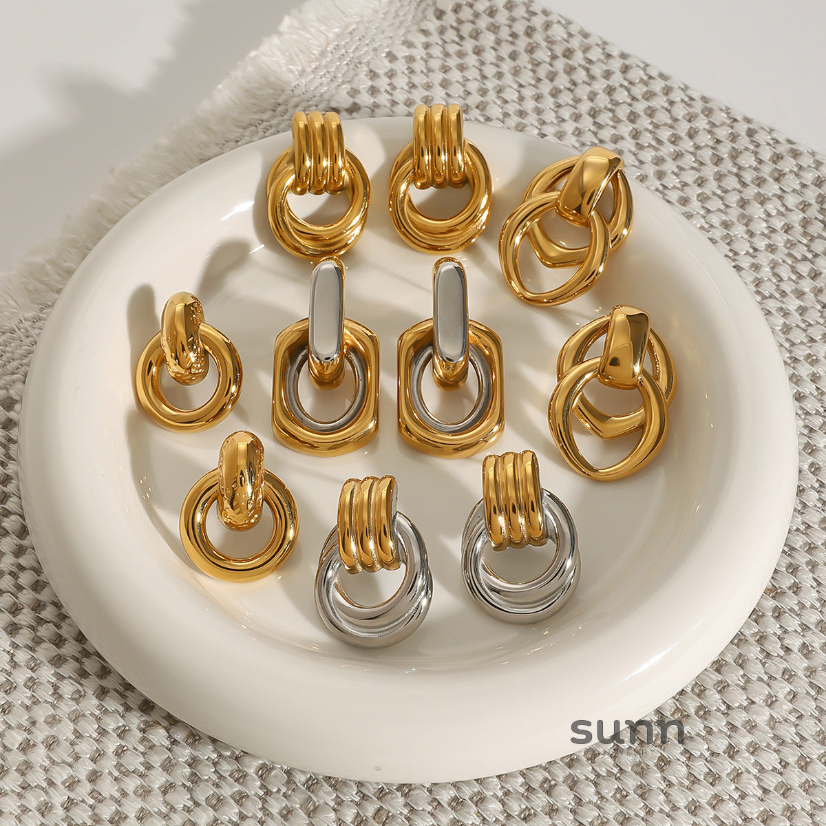 Melah Mixed Geometric Hoops [YMX7DTYY]