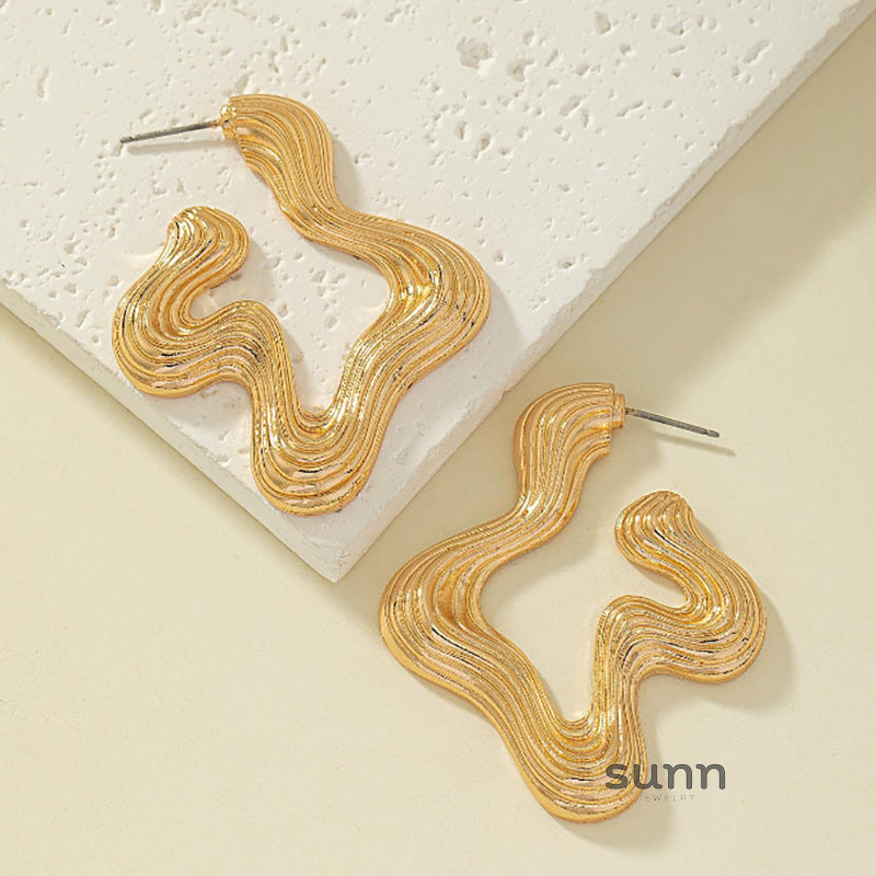 Melanny Geometric Statement Earrings [144NLNUS]