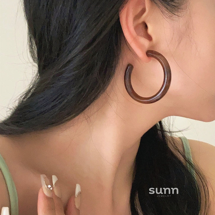Melia Smudged C-Hoop Earrings [1STNR7ZP]