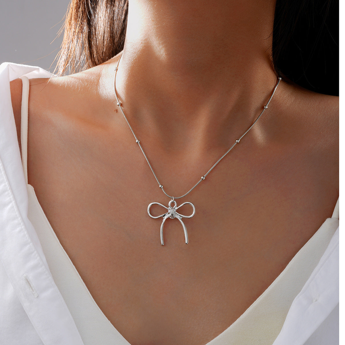 Melodie Delicate Bow Necklace [JETUBZQ0]