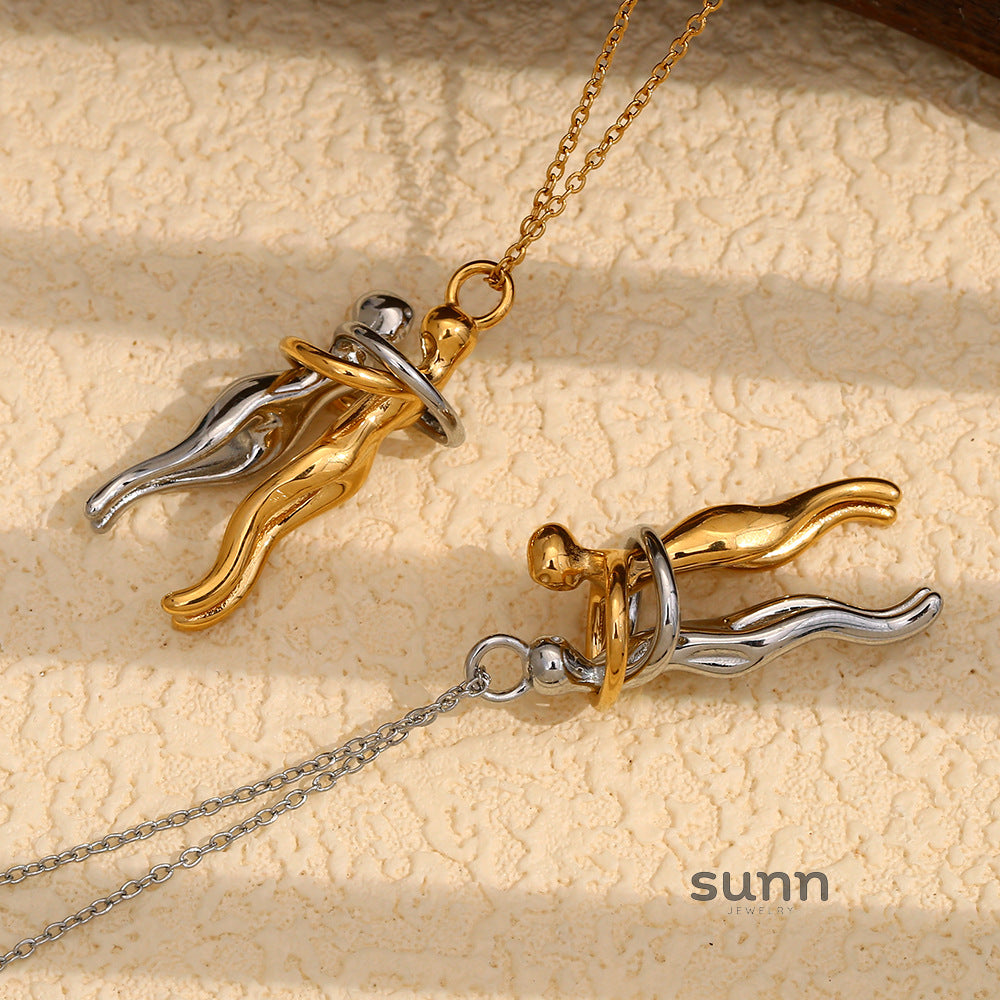 Mera Embrace Lovers Necklace [YH0CGQ5Y]