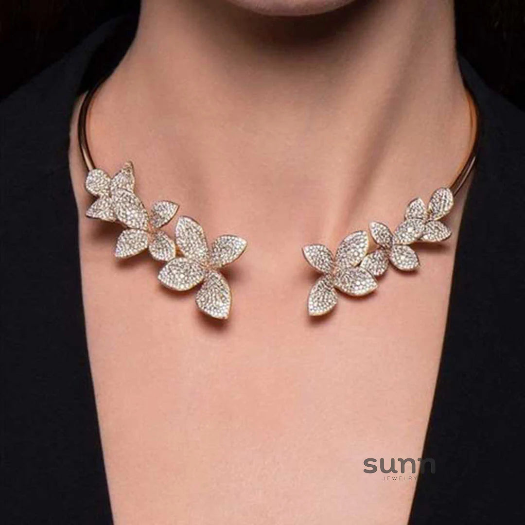 Mera Floral Crystal Choker