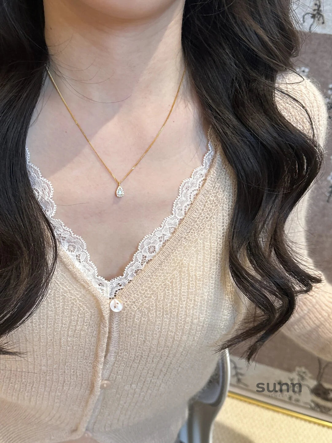 Merci Sparkling Teardrop Necklace