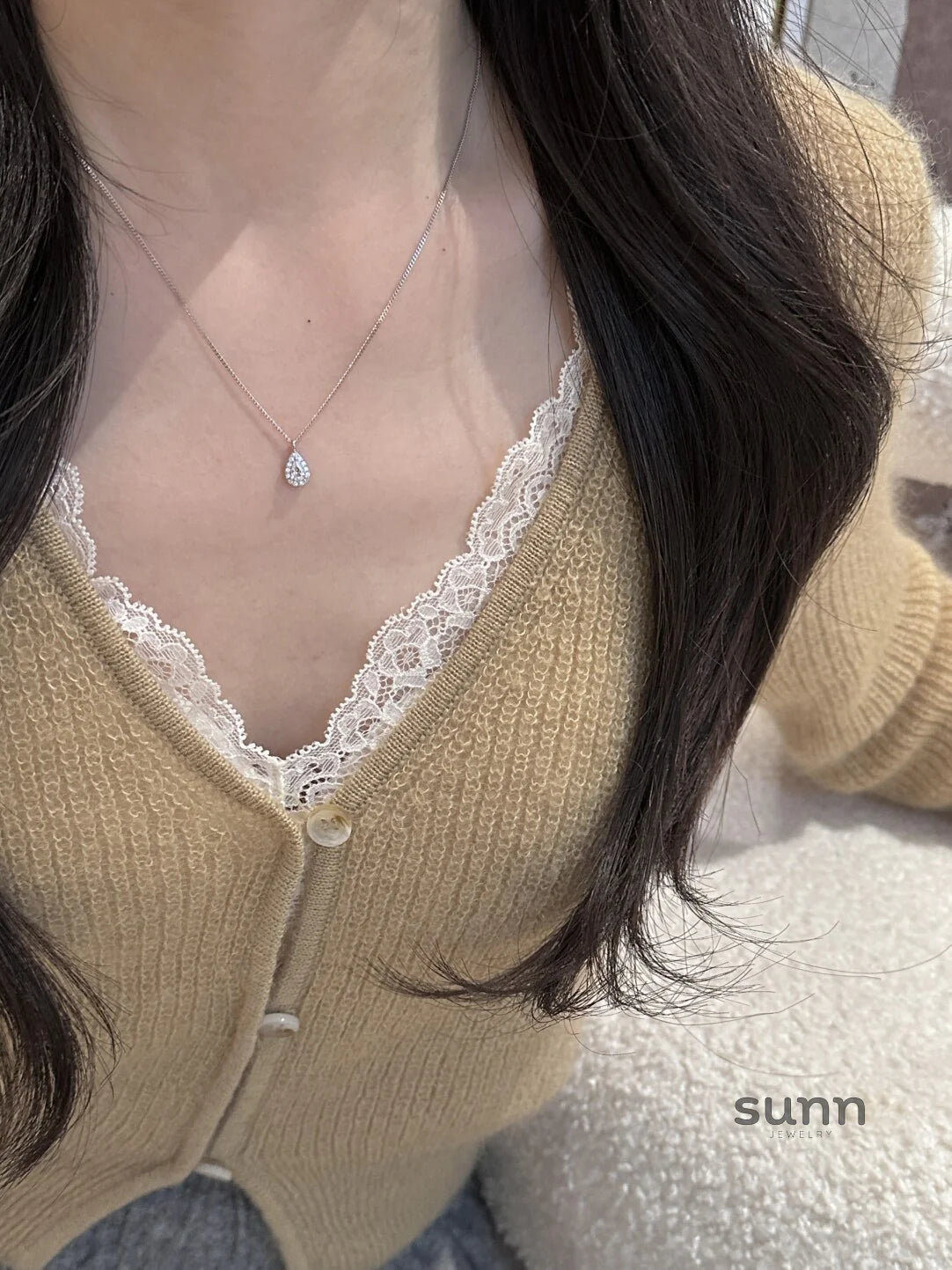 Merci Sparkling Teardrop Necklace