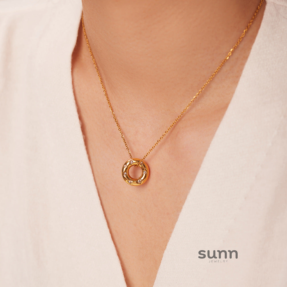 Mercy Layered Cutout Ring Necklace [DU4YB5JL]