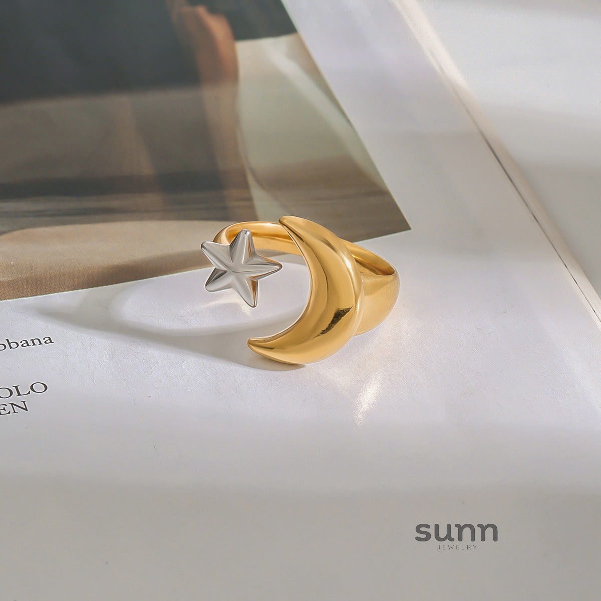 Merida Crescent Ring [1USVNN57]